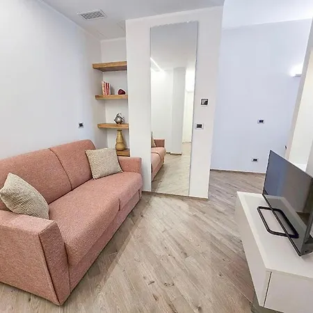 Centralissimo Trilocale Atena Inclusa سان بنيديتّو ديل ترونتو