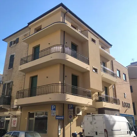 Centralissimo Trilocale Atena Inclusa شقة *