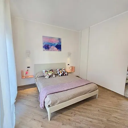 Apartamento Centralissimo Trilocale Atena Inclusa *